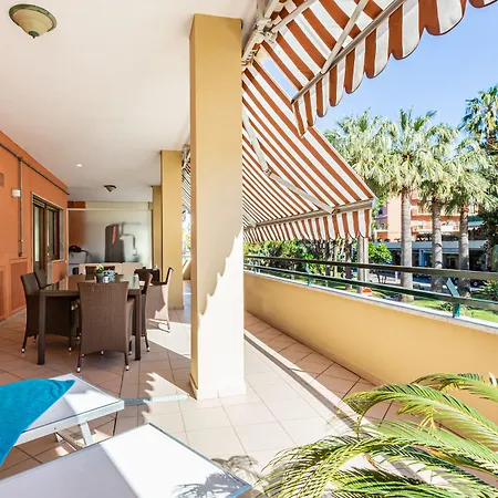 Modern Spacious With Terrace, Balconies, Solarium & Gym * Сорренто